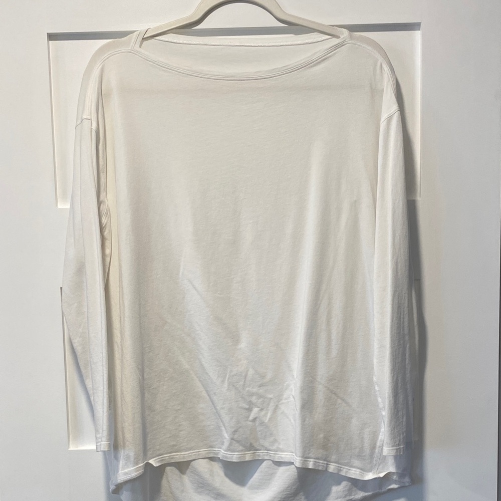 lululemon athletica White Long Sleeve Tee